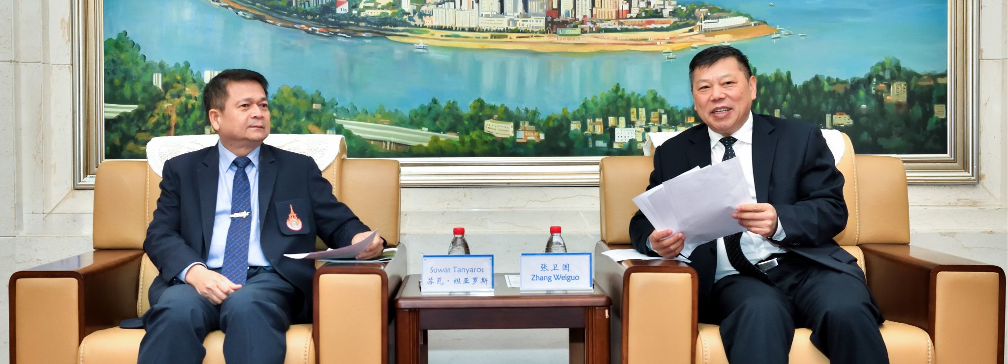 泰国皇家理工大学代表团来校访问