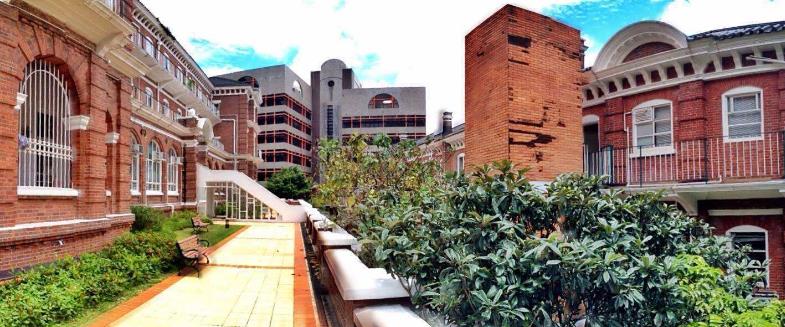 香港大学-1.jpg